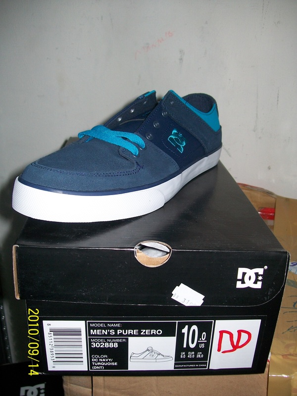 dc shoes leather upper rubber sole